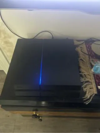 Consola Sony PS4 Negra