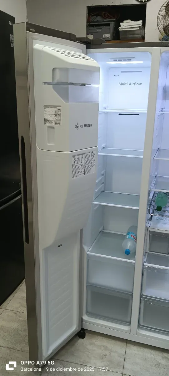 Nevera Americana Hisense Acero Inox 179 x 91 x 64