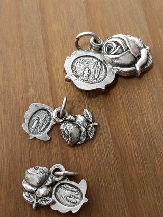 Conjunto familiar relicarios devocionales