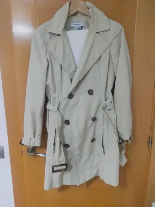 Gabardina Zara Beige Talla S