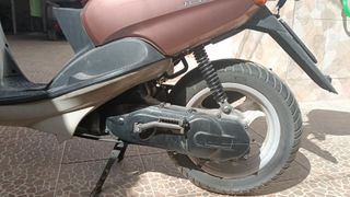 Yamaha Neos 49cc,año 1999,18250 km.