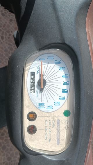 Yamaha Neos 49cc,año 1999,18250 km.