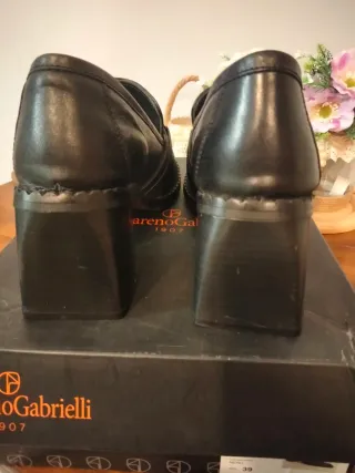 Scarpe Nazareno Gabrielli vera pelle donna