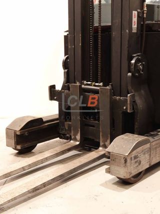 Ref. M-6085 Retráctil BT RRE 160