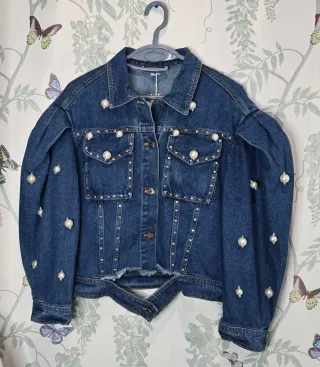 Chaqueta vaquera M perlas y tachuelas