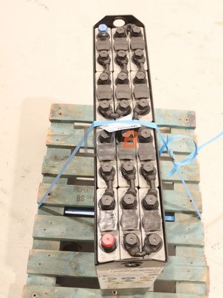 Ref. A882 Batería Eternity Batería 24v 150Ah - Transpaletas Hyster P1.8, Yale -