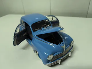 Maqueta Peugeot 203 1954 1:18