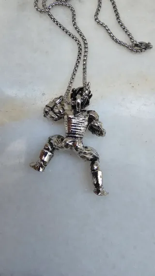 Colgante Vegeta de Dragon Ball Z