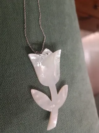 Colgante Tous Tulipán Plata y Nácar