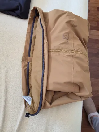 Chubasquero Salomon XL Marrón como nuevo