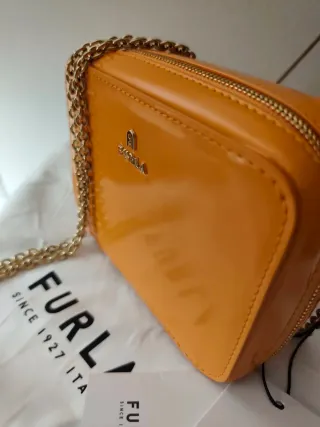 Borsa Furla arancione vernice oro