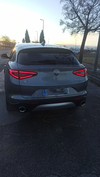 Alfa Romeo Stelvio 2019
