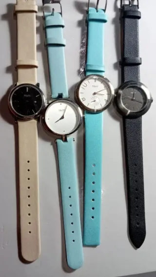 Lote 4 Relojes M&M Beige, Azul, Negro