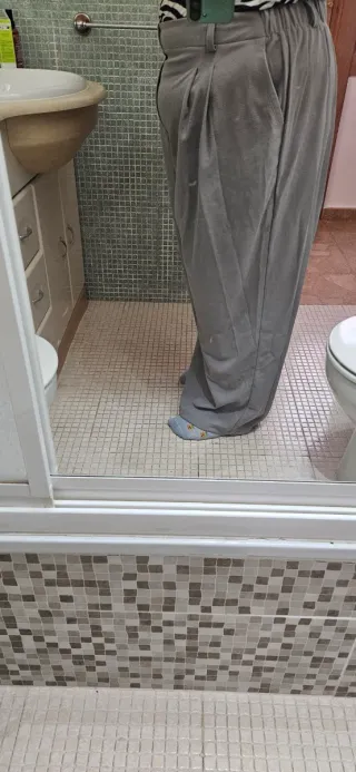 Pantalón Halara gris elástico mujer