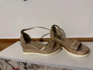 Sandalias PAYMA cuña esparto beige