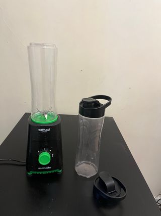 Batidora con 2 vasos