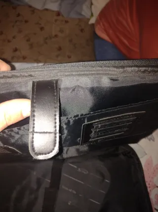 Maletín portátil negro