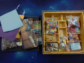 Eruditos de las Tierras del Sur + promo juego