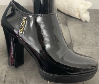Stivaletti Prada Pelle Vernice Neri 36.5 non trat.