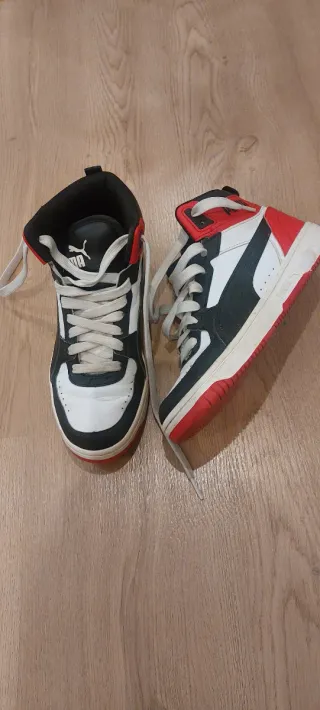 Zapatillas Puma Altas Rojas y Blancas
