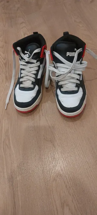 Zapatillas Puma Altas Rojas y Blancas