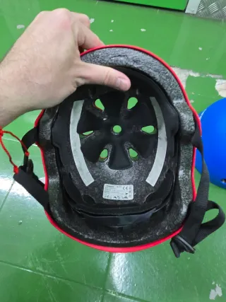 Cascos skate/bici niño rojo y azul