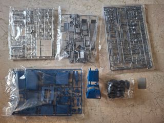 Camión americano Peterbilt Alaskan Hauler 1/25