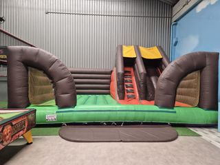 Hinchable con tobogán