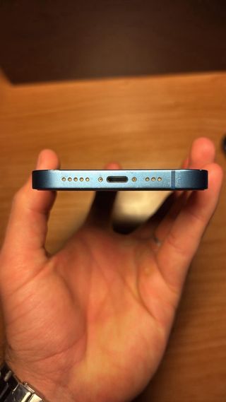 IPHONE 13 128GB MUY BUEN CUIDADO