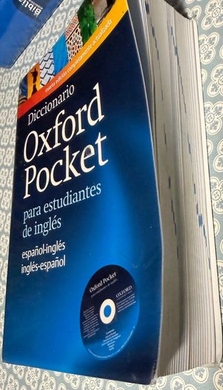 Diccionario Oxford Pocket para estudiantes de i...