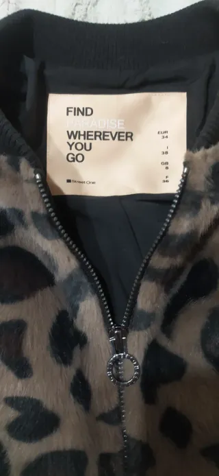 Cazadora bomber estampado leopardo