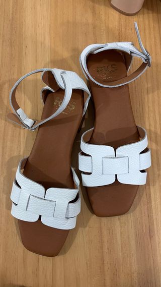 Sandalias RKS Blancas Talla 38