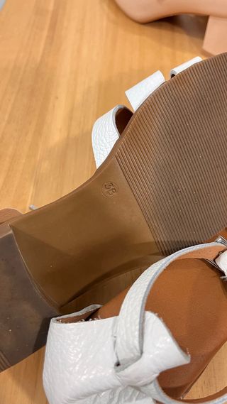 Sandalias RKS Blancas Talla 38