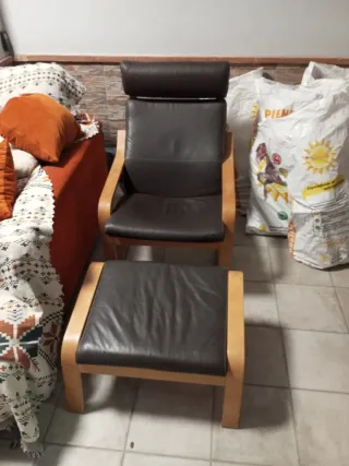 Sillón Ikea Poäng cuero y madera