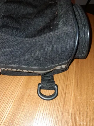 Bolsa  Oxford de pósito para moto imantada.