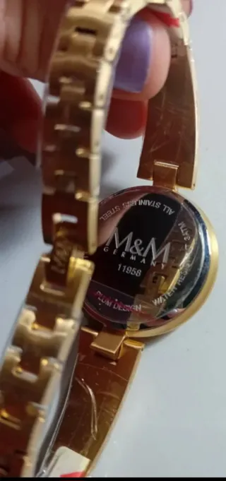 Reloj M&M Dorado y Plateado