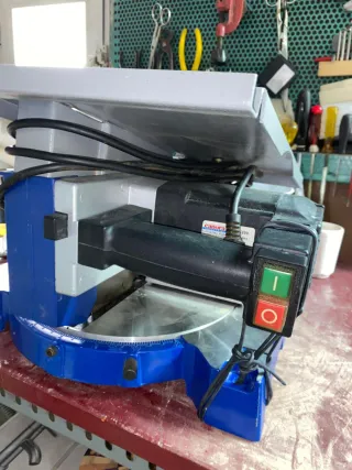 Sierra Ingletadora Canora Industrial