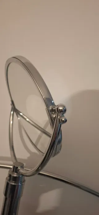 Perchero de pie con espejo y barras