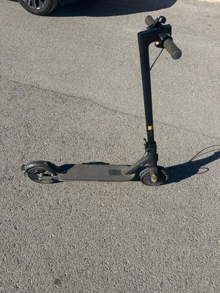 Patinete Eléctrico Xiaomi Essential