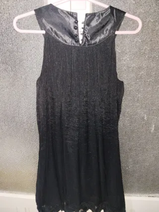 Vestido negro Lea TU con adornos