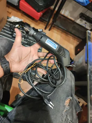 Dremel con accesorios falla en la fuerza