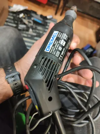 Dremel con accesorios falla en la fuerza