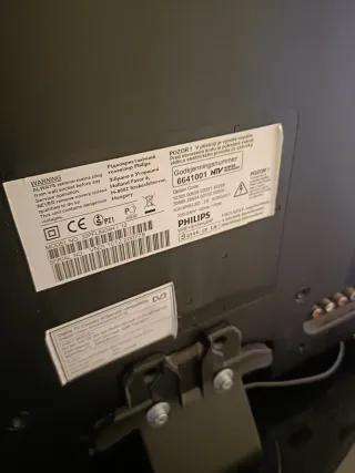 TV Philips 32 Ambilight 32PFL8404H/12 + REGALO