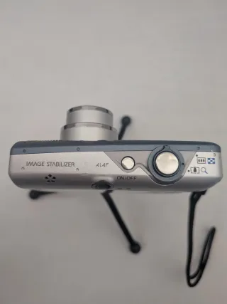 Canon PowerShot SD1200 IS Digital Elph / ixus 95