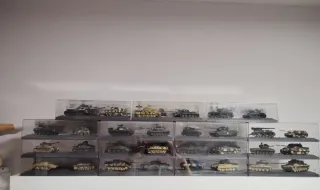 Lotto di 30 carri armati Altaya