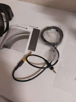 Cascos.Beyerdynamic Custom One Pro Auriculares