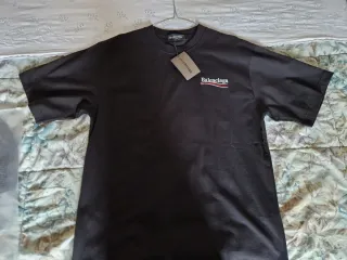 T-shirt Balenciaga S , nuovo!