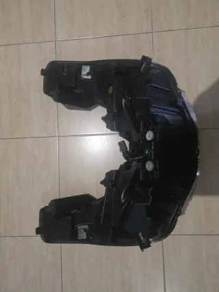 Faro Honda Forza 125 / 300