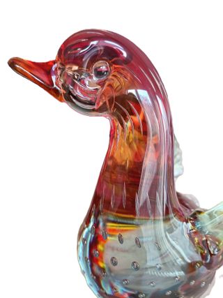 Figura vintage de cristal con forma de pato