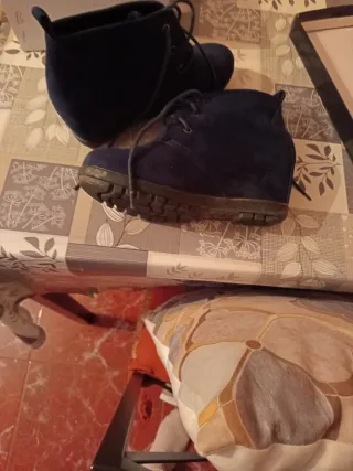 Regalar Botines azules con cordones
